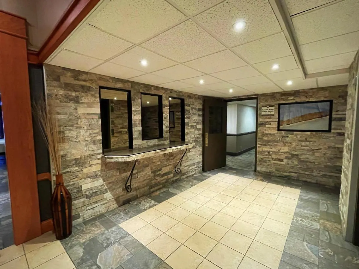The Glenmore Inn & Convention Centre Calgary Hotel