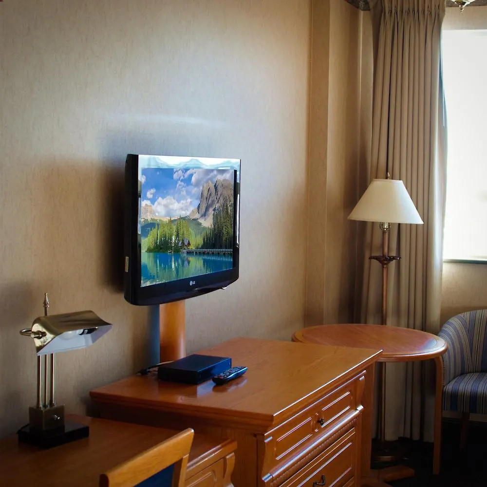 The Glenmore Inn & Convention Centre Calgary Hotel