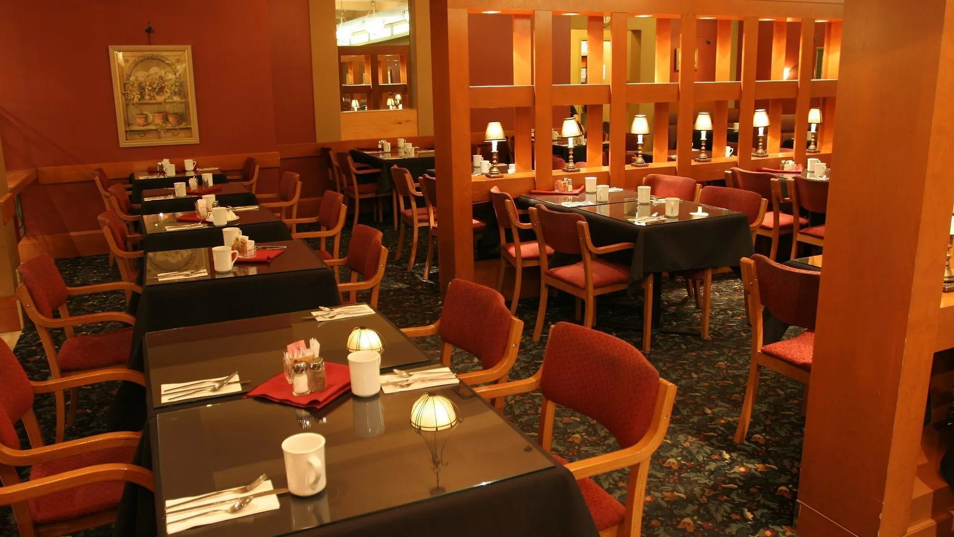 The Glenmore Inn & Convention Centre Calgary Hotel